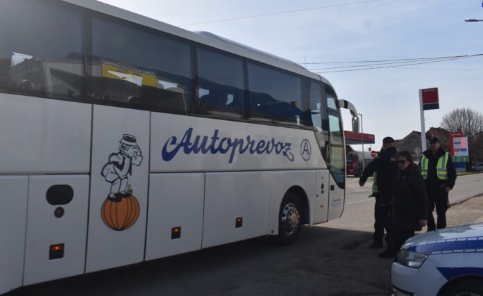 Policija