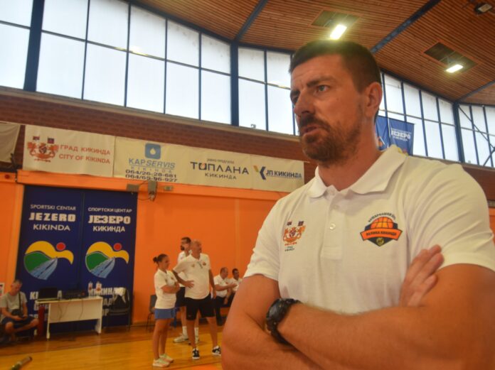 Trener