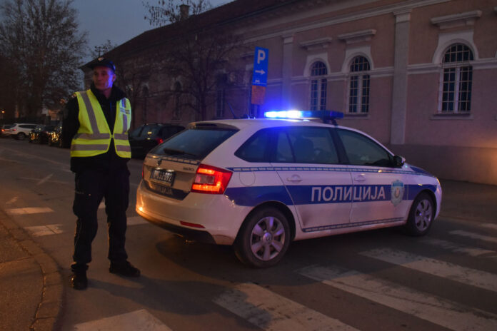 Policija