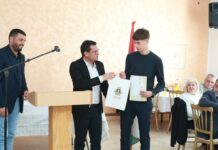 Svečano u Ruskom Selu: Petooktobarske plakete najzaslužnijim meštanima